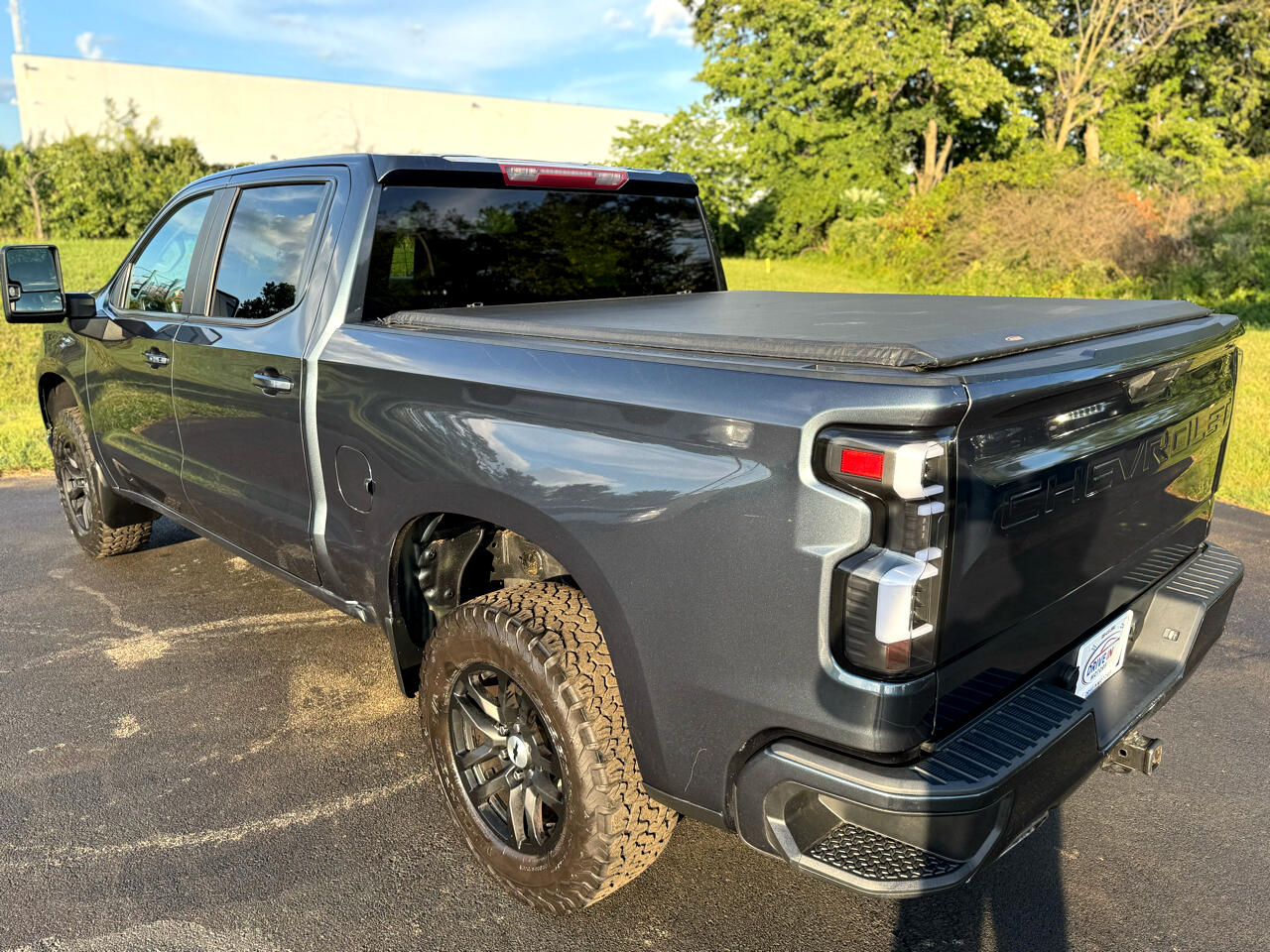 2020 Chevrolet Silverado 1500 RST photo 3