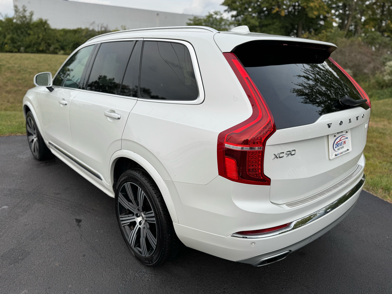 2021 Volvo XC90 T8 Inscription photo 3