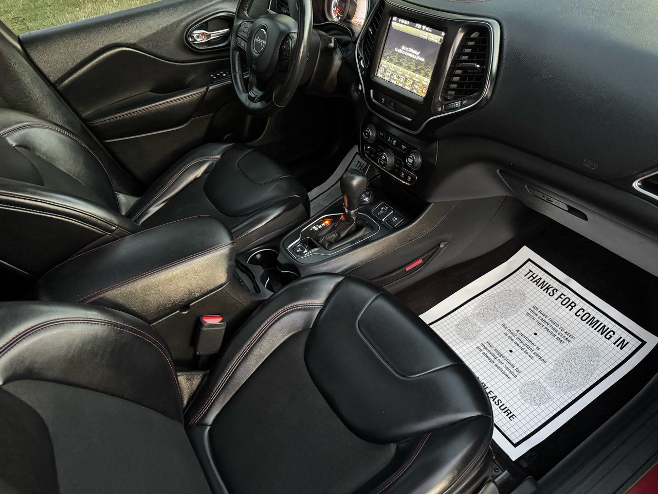 2019 Jeep Cherokee Trailhawk photo 15