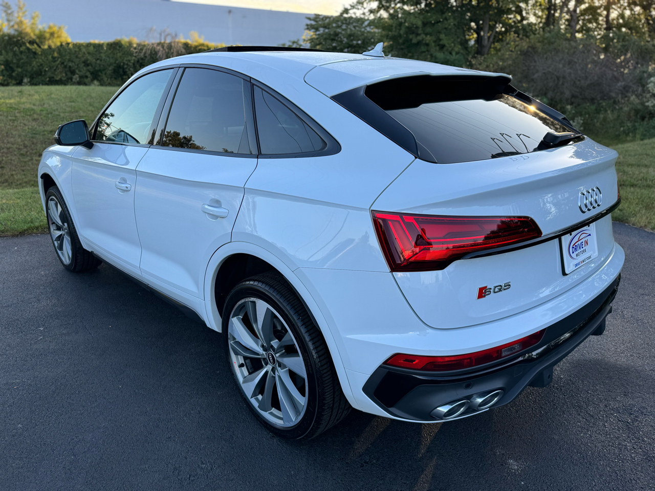 2021 Audi SQ5 Premium Plus photo 3
