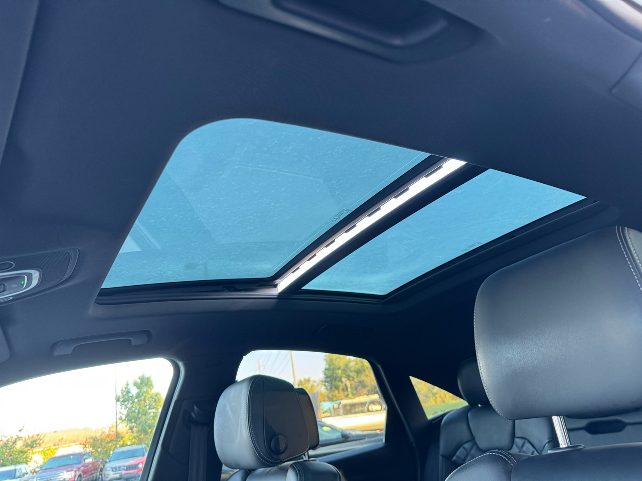 2021 Audi SQ5 Premium Plus photo 11