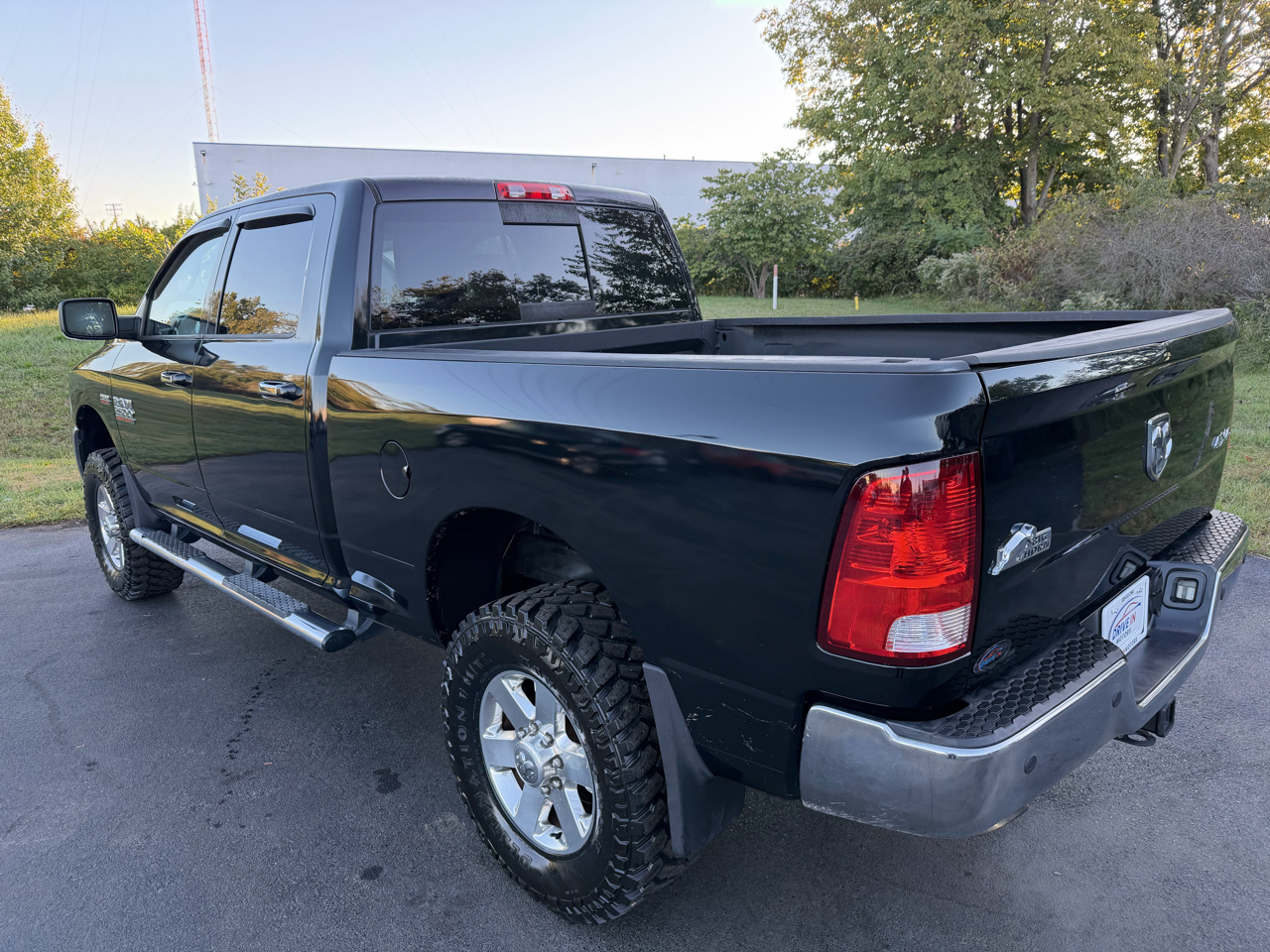 2015 Ram 2500 SLT photo 3