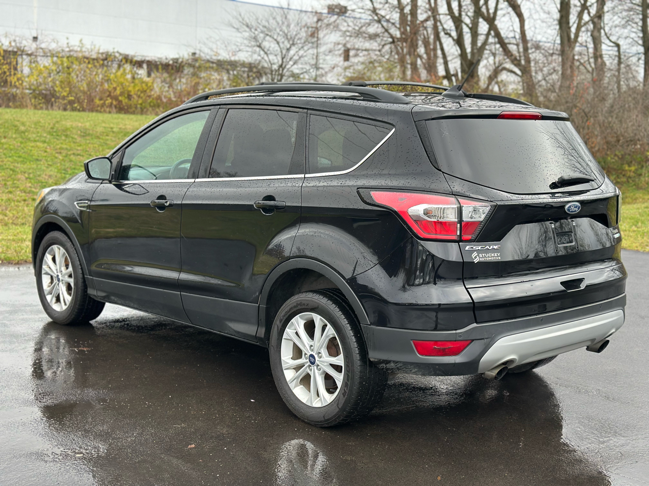 2018 Ford Escape SEL photo 3