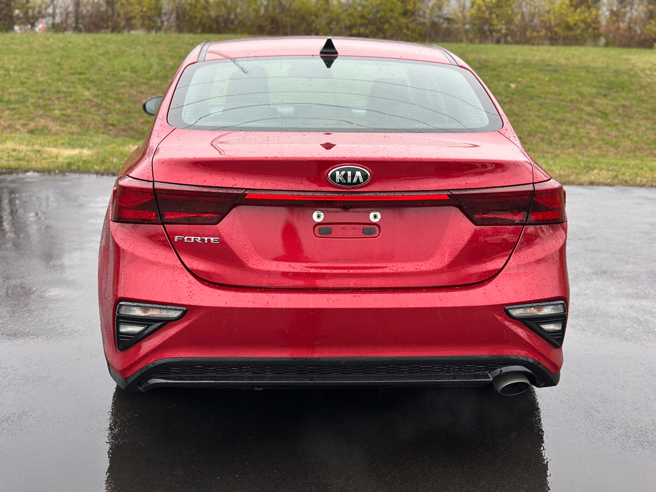2019 Kia Forte FE LXS photo 4