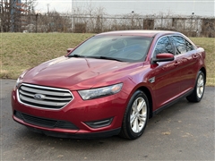 2016 Ford Taurus 