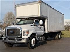 2022 Ford F-750 Straight Frame 