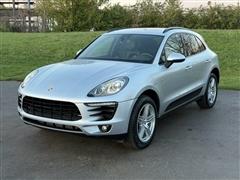 2017 Porsche Macan 