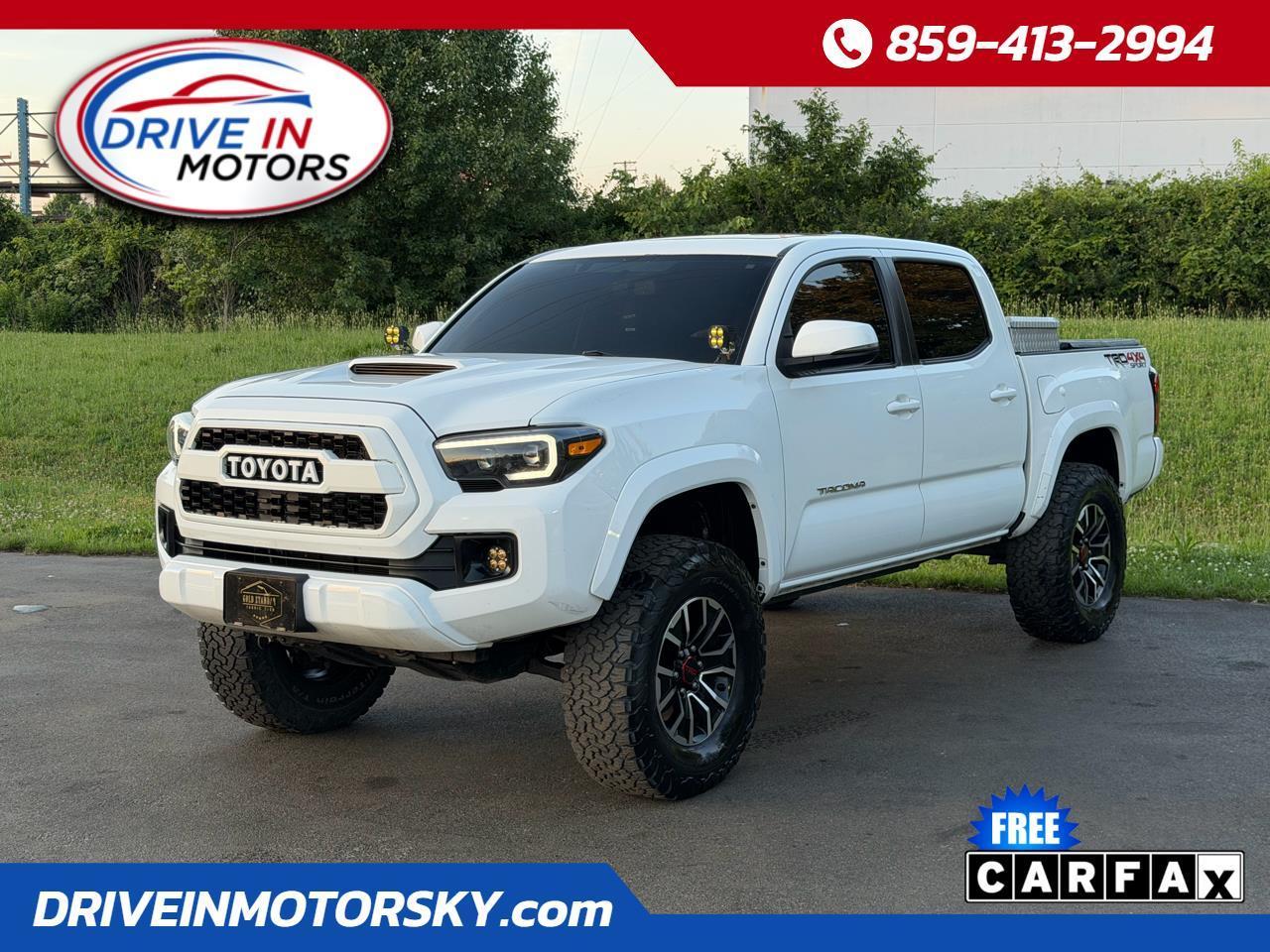 2017 Toyota Tacoma TRD Sport Double Cab 4x4 V6 Auto SB's photo