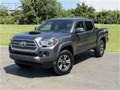 2017 Toyota Tacoma 