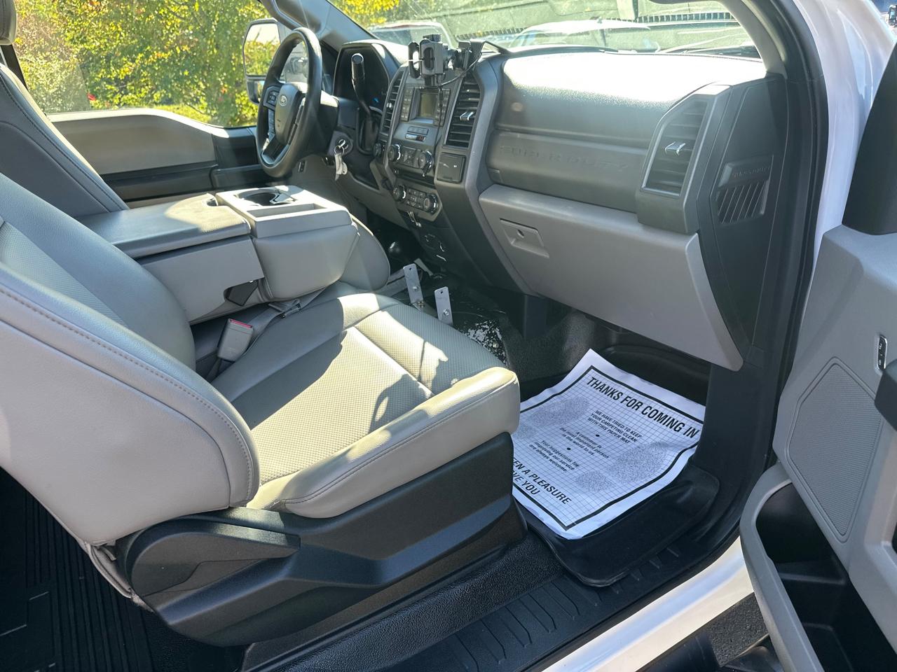 Ford Super Duty F-250 SRW XL 4WD SuperCab 8' Box 2017