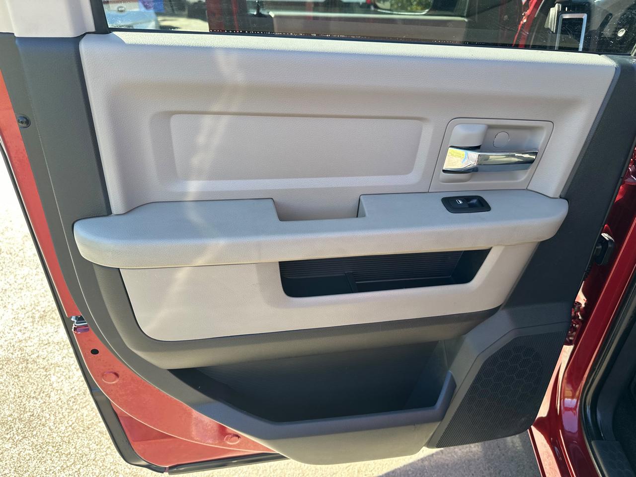 RAM 2500 4WD Crew Cab 149" Big Horn 2012