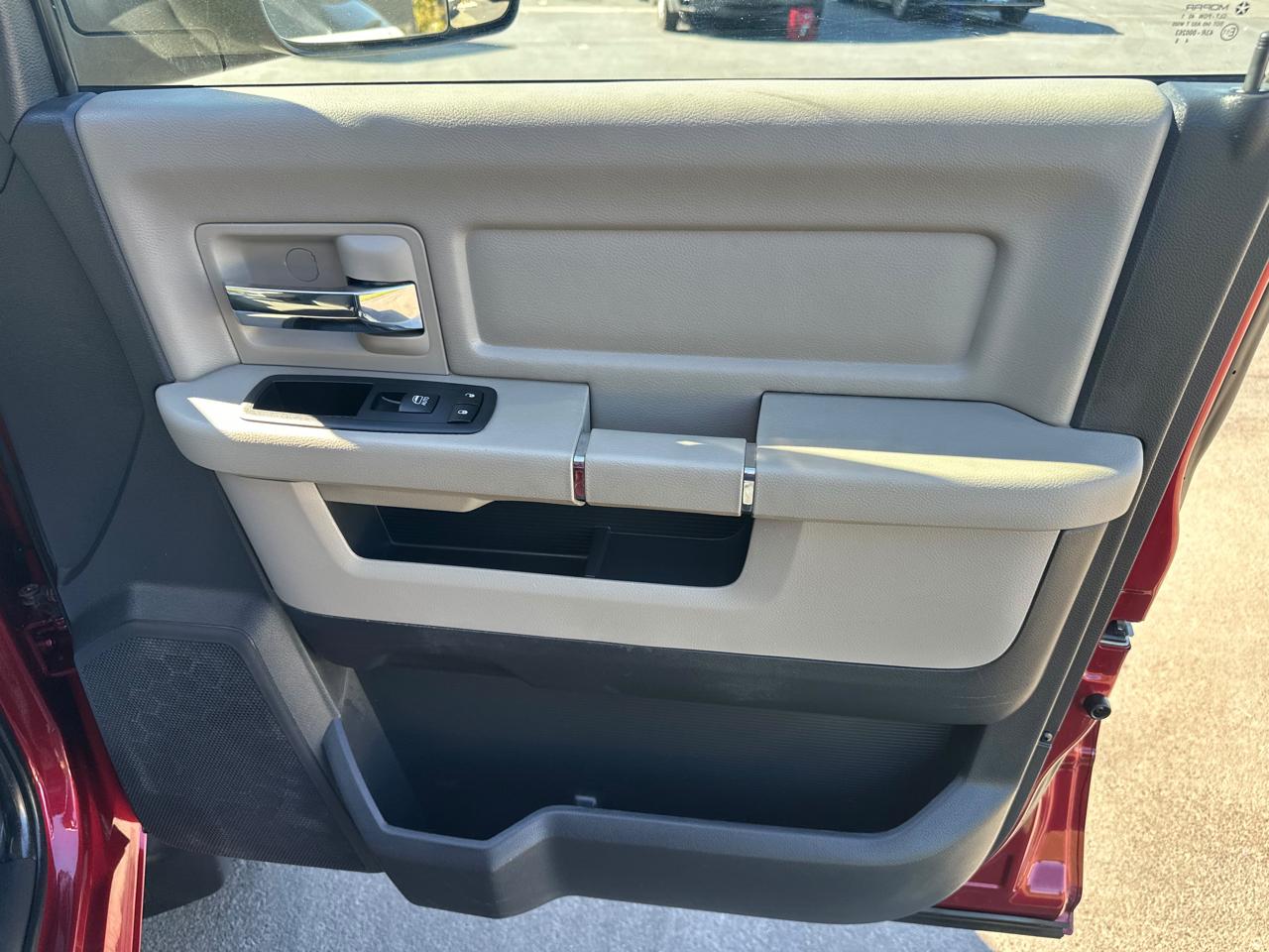 RAM 2500 4WD Crew Cab 149" Big Horn 2012