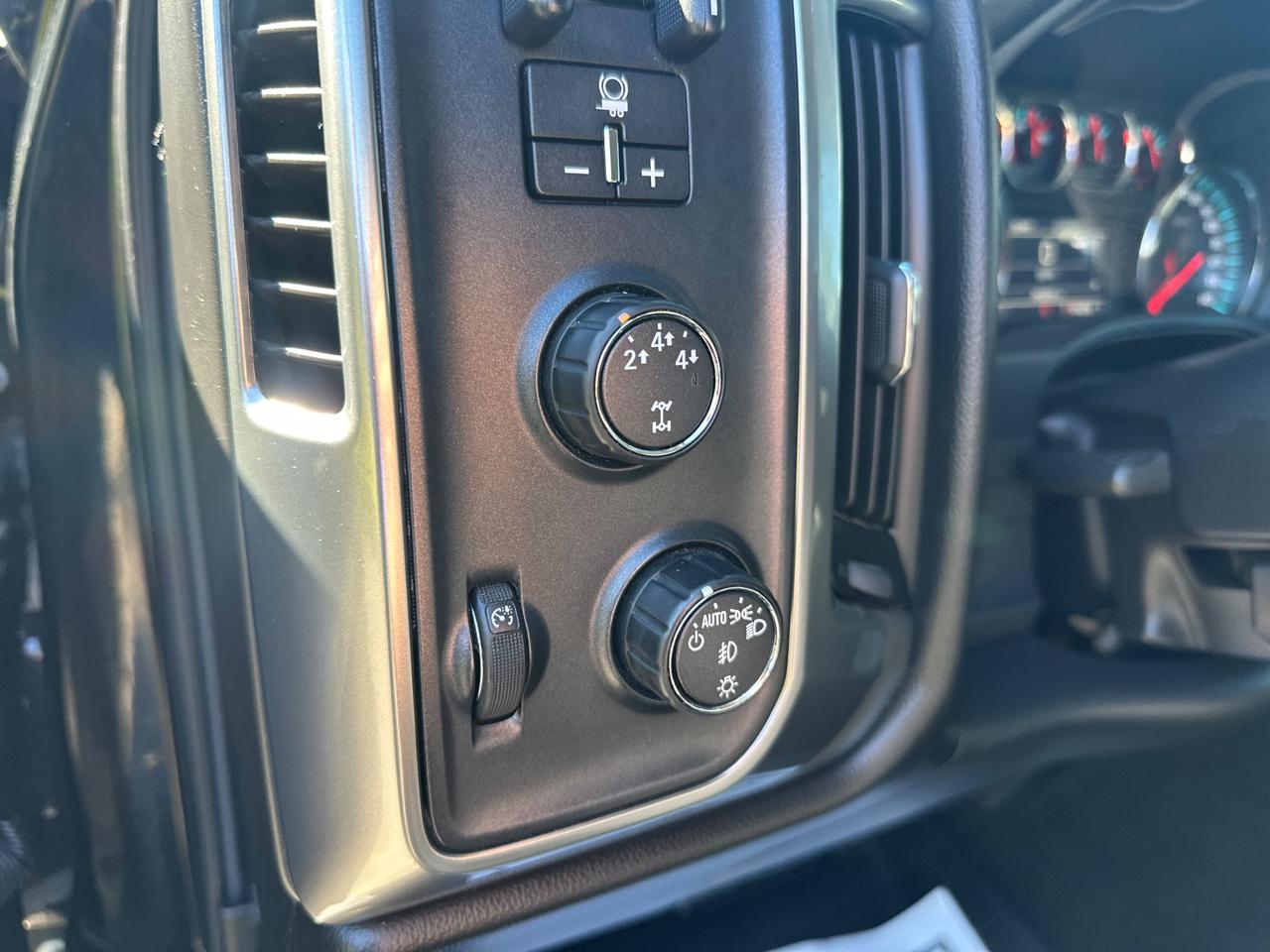 Chevrolet Silverado 2500HD 4WD Crew Cab 153.7" LT 2016