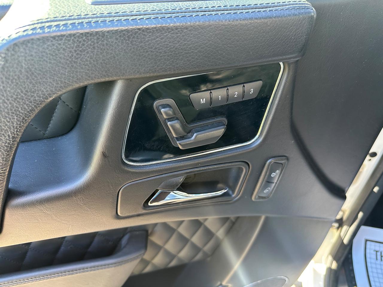 Mercedes-Benz G-Class 4MATIC 4dr G 63 AMG 2015