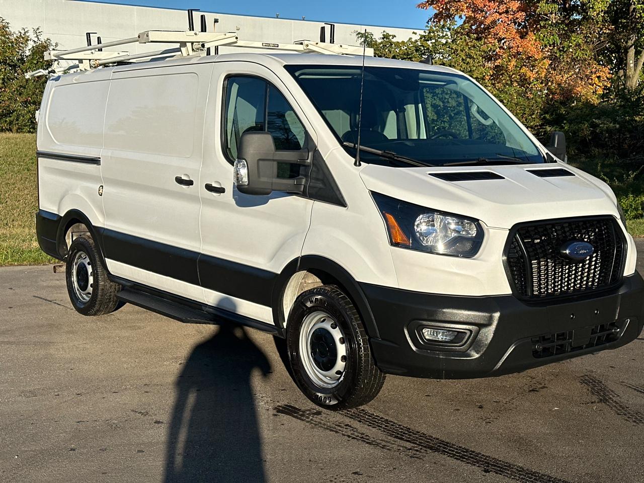 Ford Transit Cargo Van T-250 130" Low Rf 9070 GVWR RWD 2021