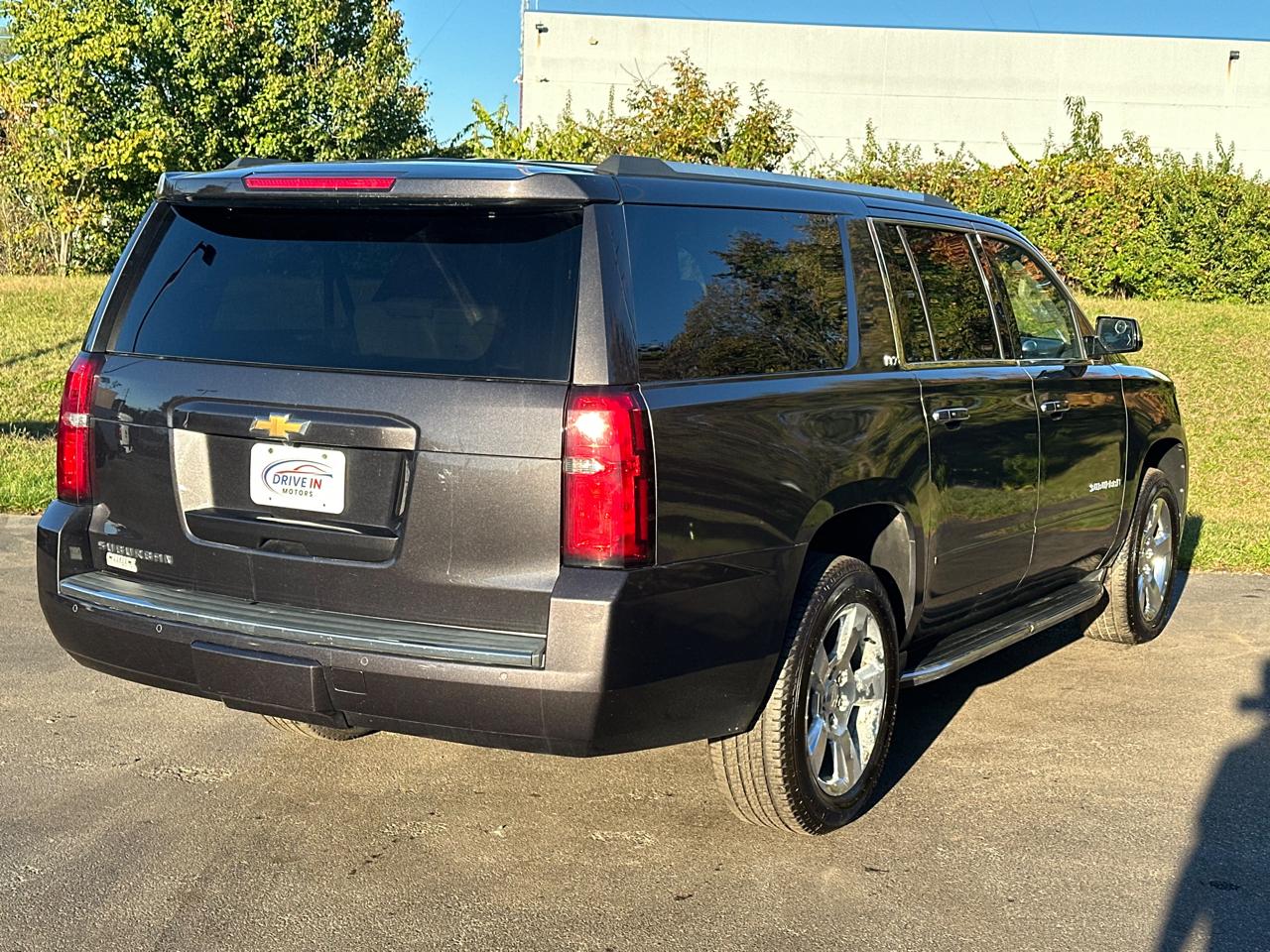 Chevrolet Suburban 4WD 4dr 1500 LTZ 2016