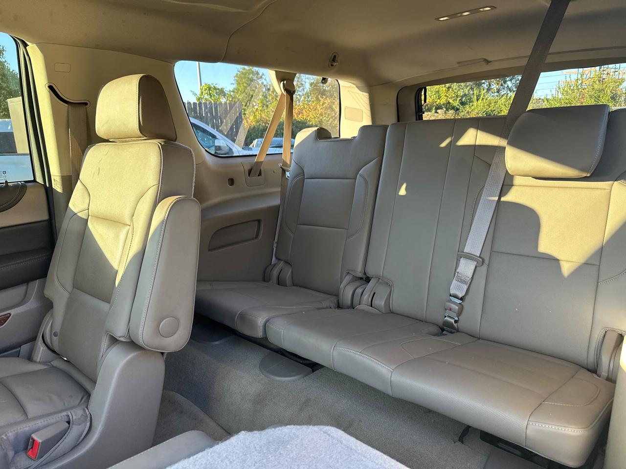 Chevrolet Suburban 4WD 4dr 1500 LTZ 2016