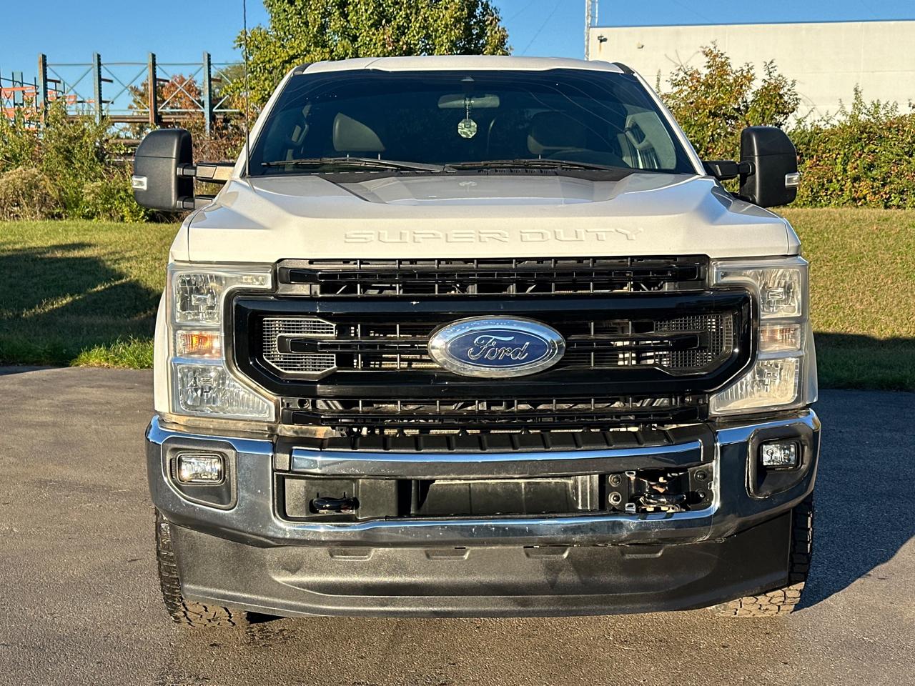 Ford Super Duty F-250 SRW XL 4WD SuperCab 8' Box 2022
