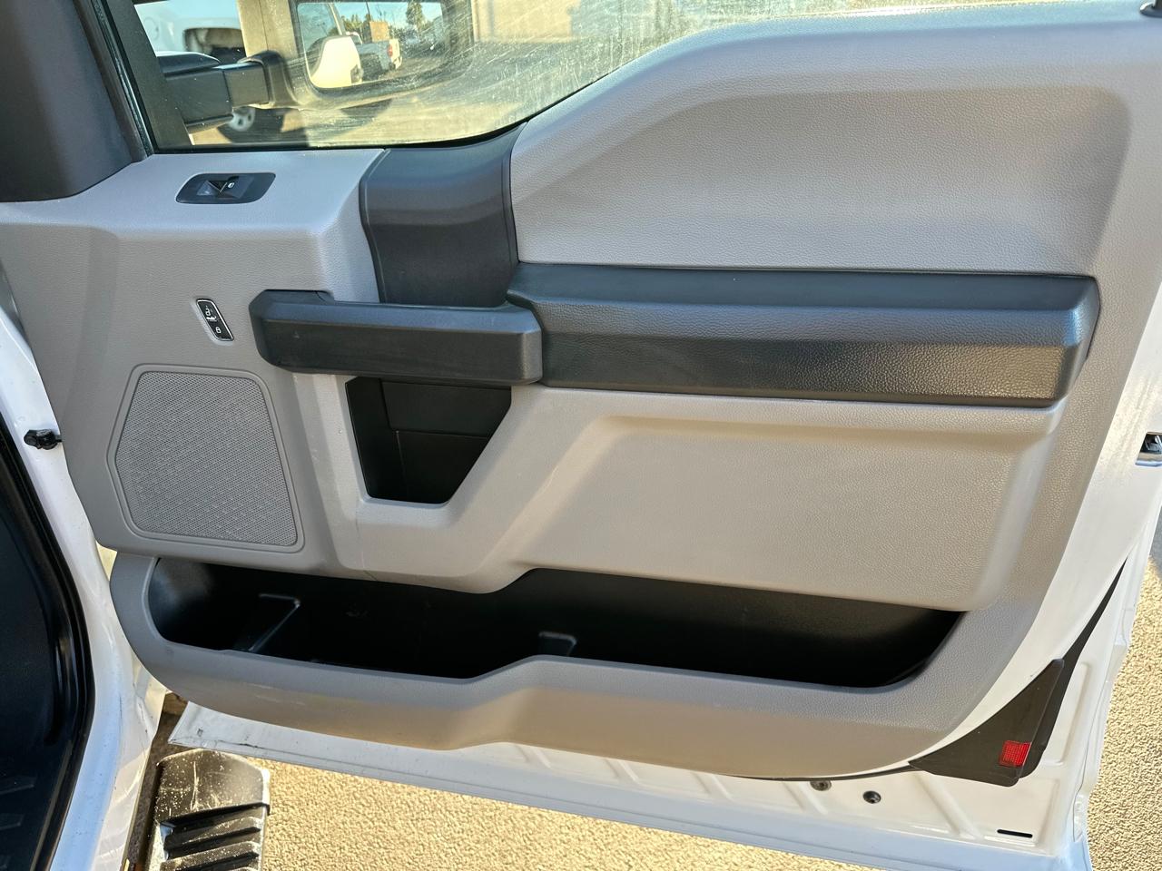 Ford Super Duty F-250 SRW XL 4WD SuperCab 8' Box 2022