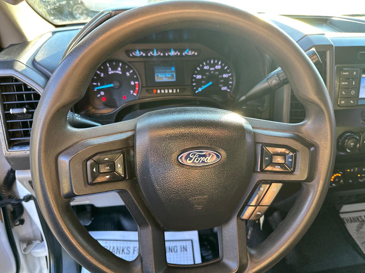 Ford Super Duty F-250 SRW XL 4WD SuperCab 8' Box 2022