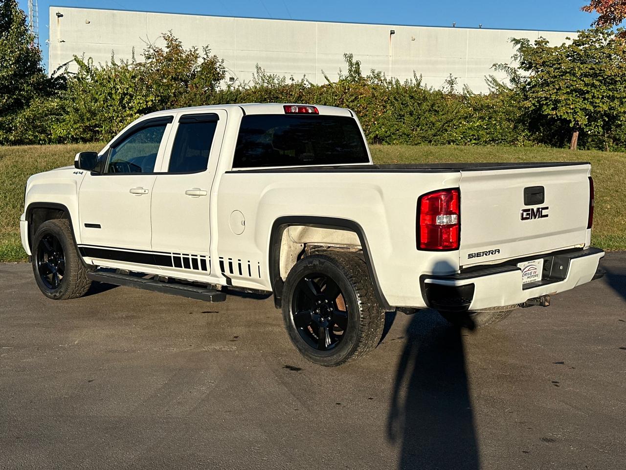 GMC Sierra 1500 4WD Double Cab 143.5" 2018