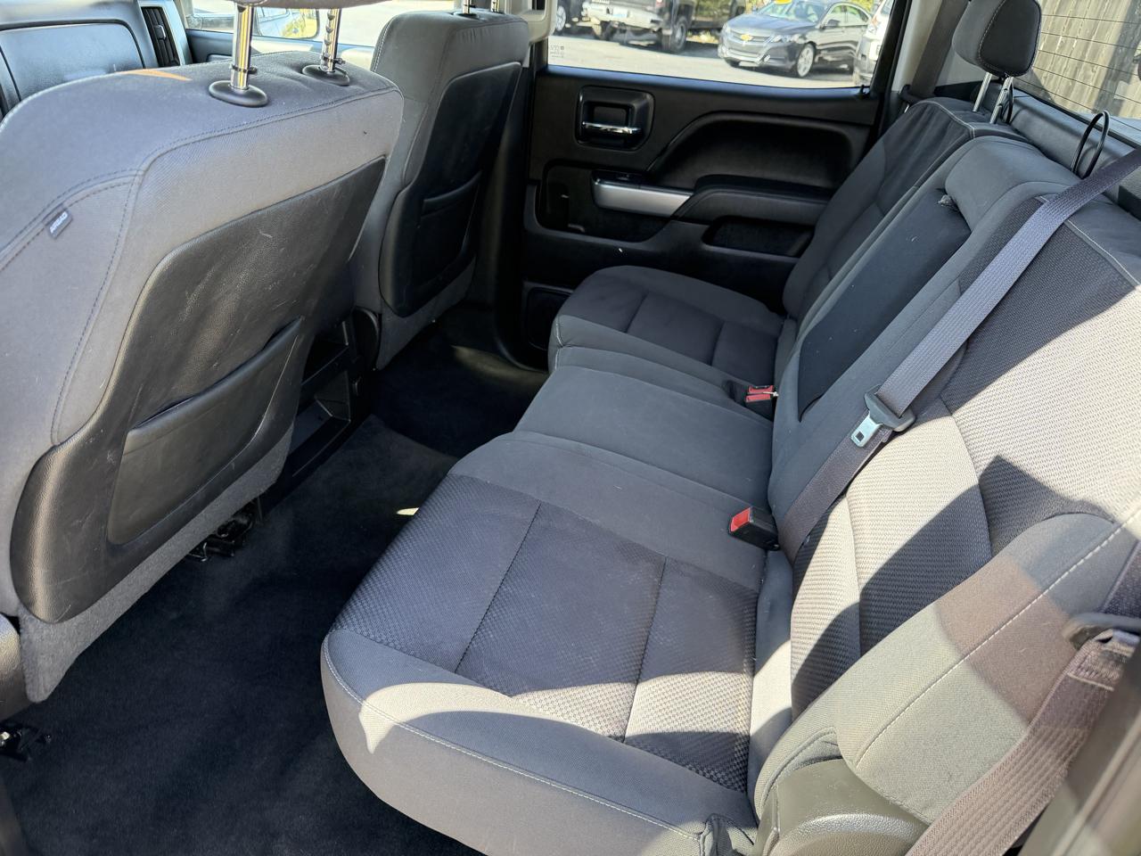 Chevrolet Silverado 2500HD Built After Aug 14 4WD Crew Cab 153.7" LT 2015