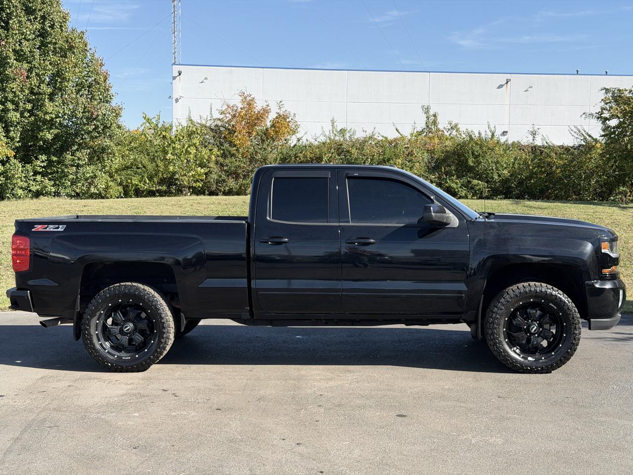 Chevrolet Silverado 1500 4WD Double Cab 143.5" LT w/2LT 2016