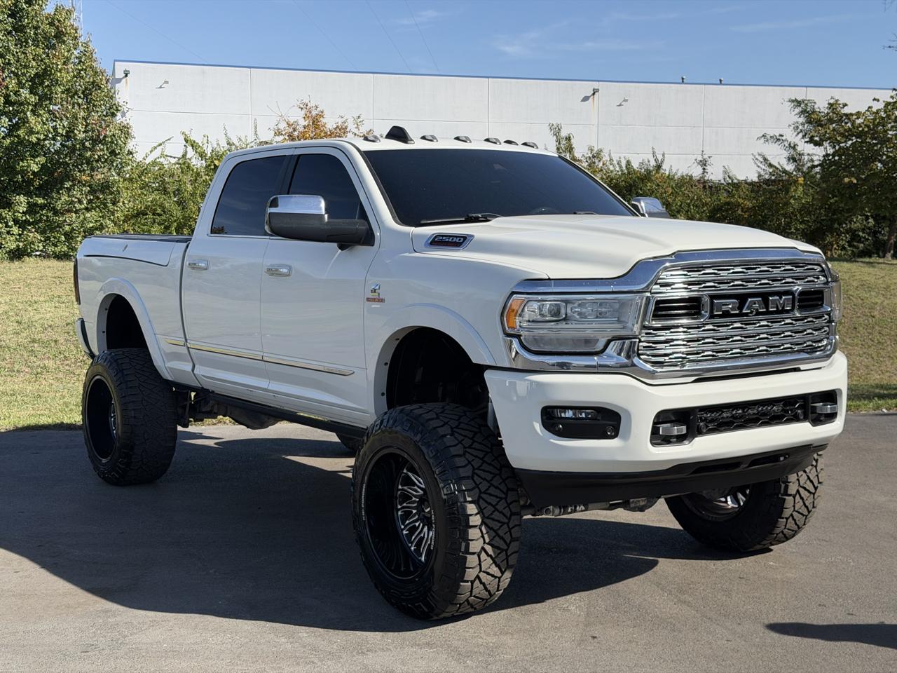 RAM 2500 Limited 4x4 Crew Cab 6'4" Box 2019
