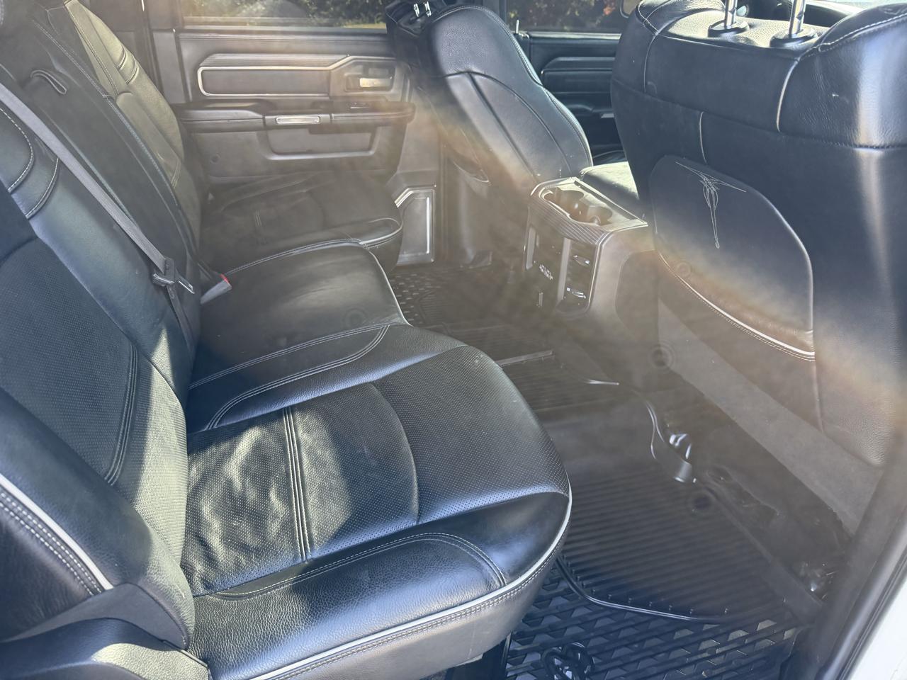 RAM 2500 Limited 4x4 Crew Cab 6'4" Box 2019