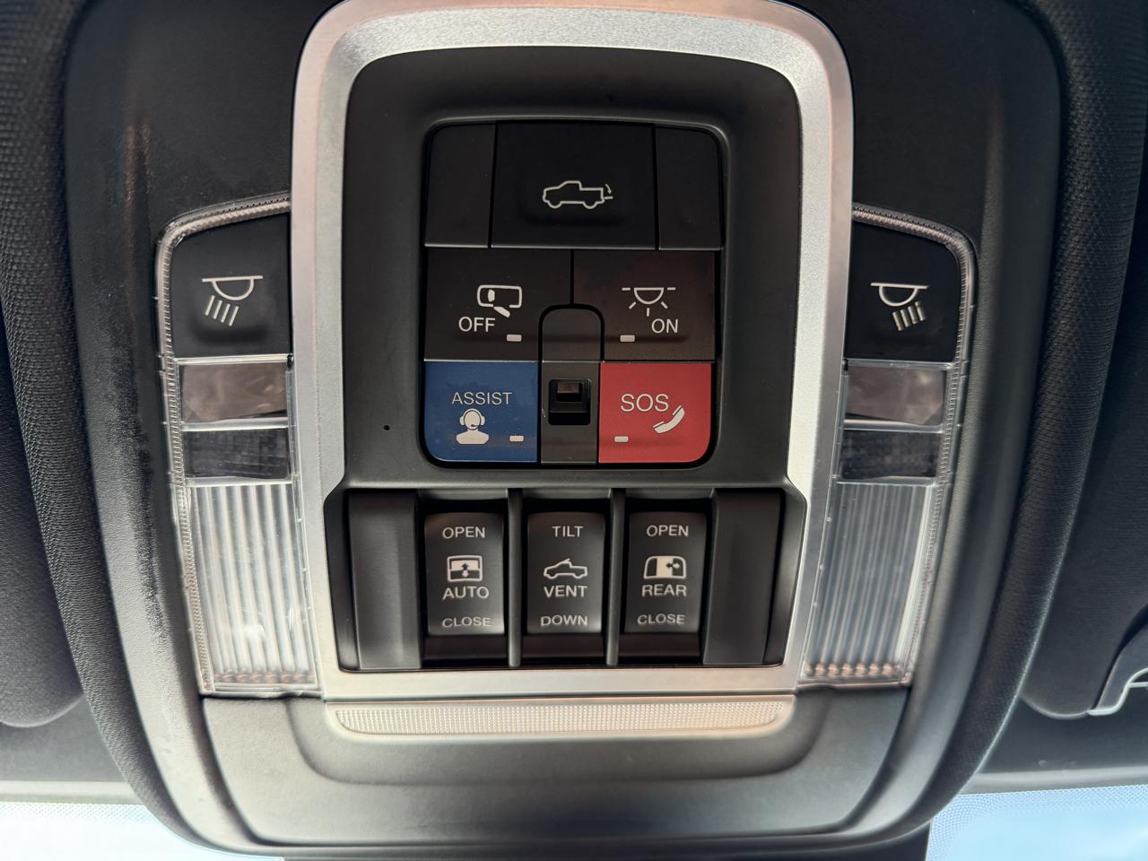 RAM 2500 Limited 4x4 Crew Cab 6'4" Box 2019