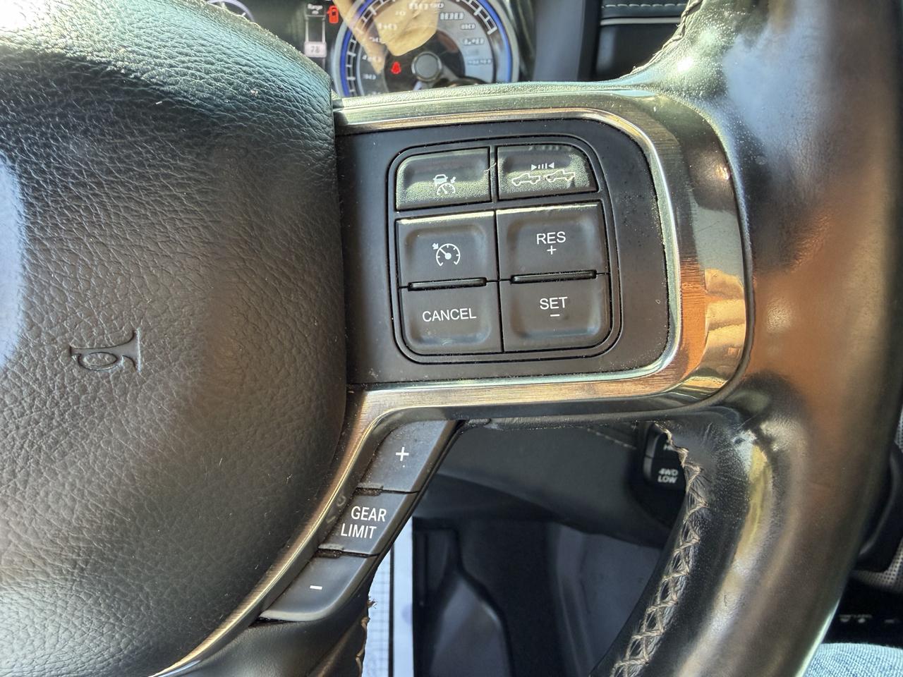 RAM 2500 Limited 4x4 Crew Cab 6'4" Box 2019