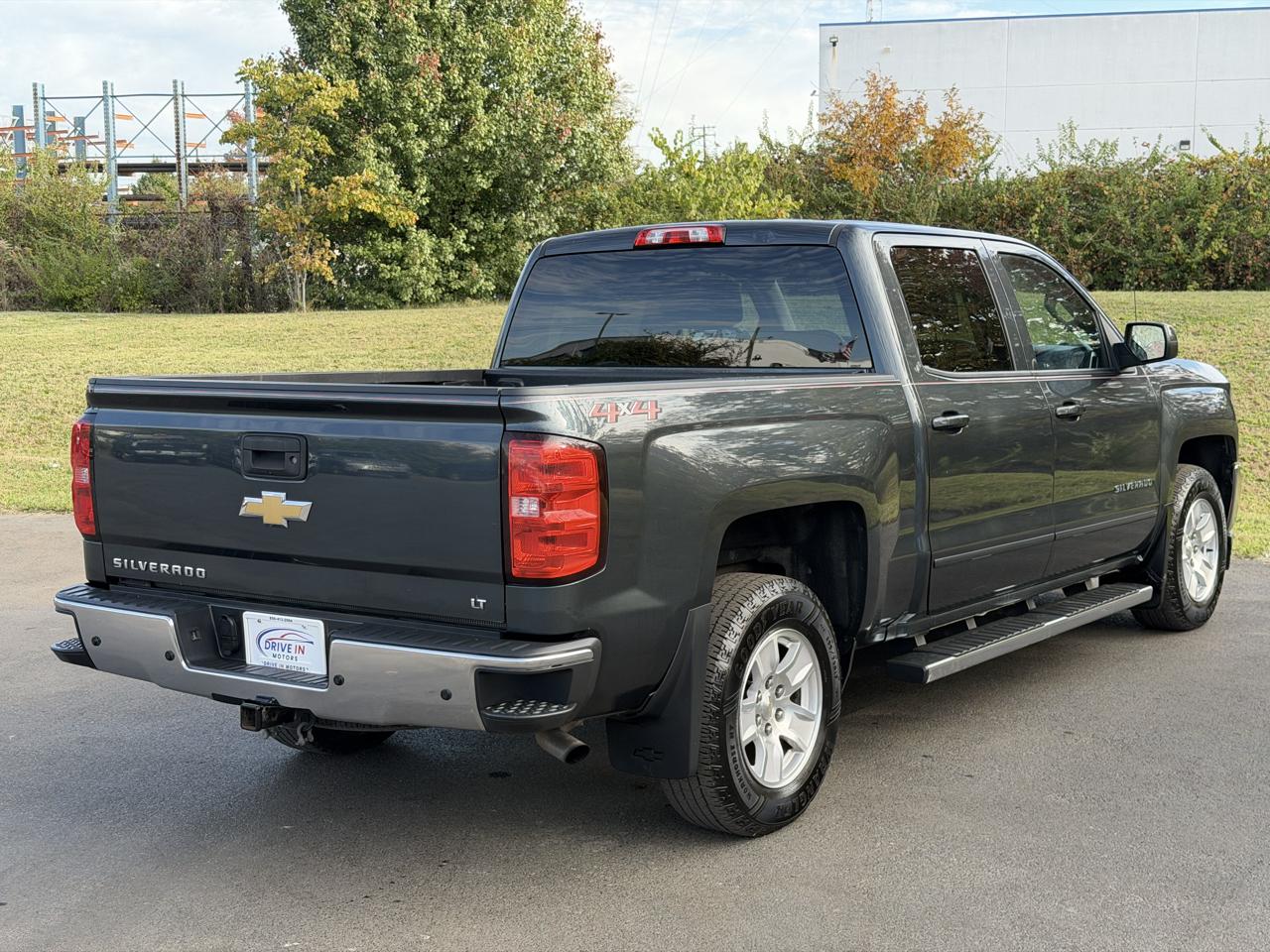 Chevrolet Silverado 1500 4WD Crew Cab 143.5" LT w/1LT 2018