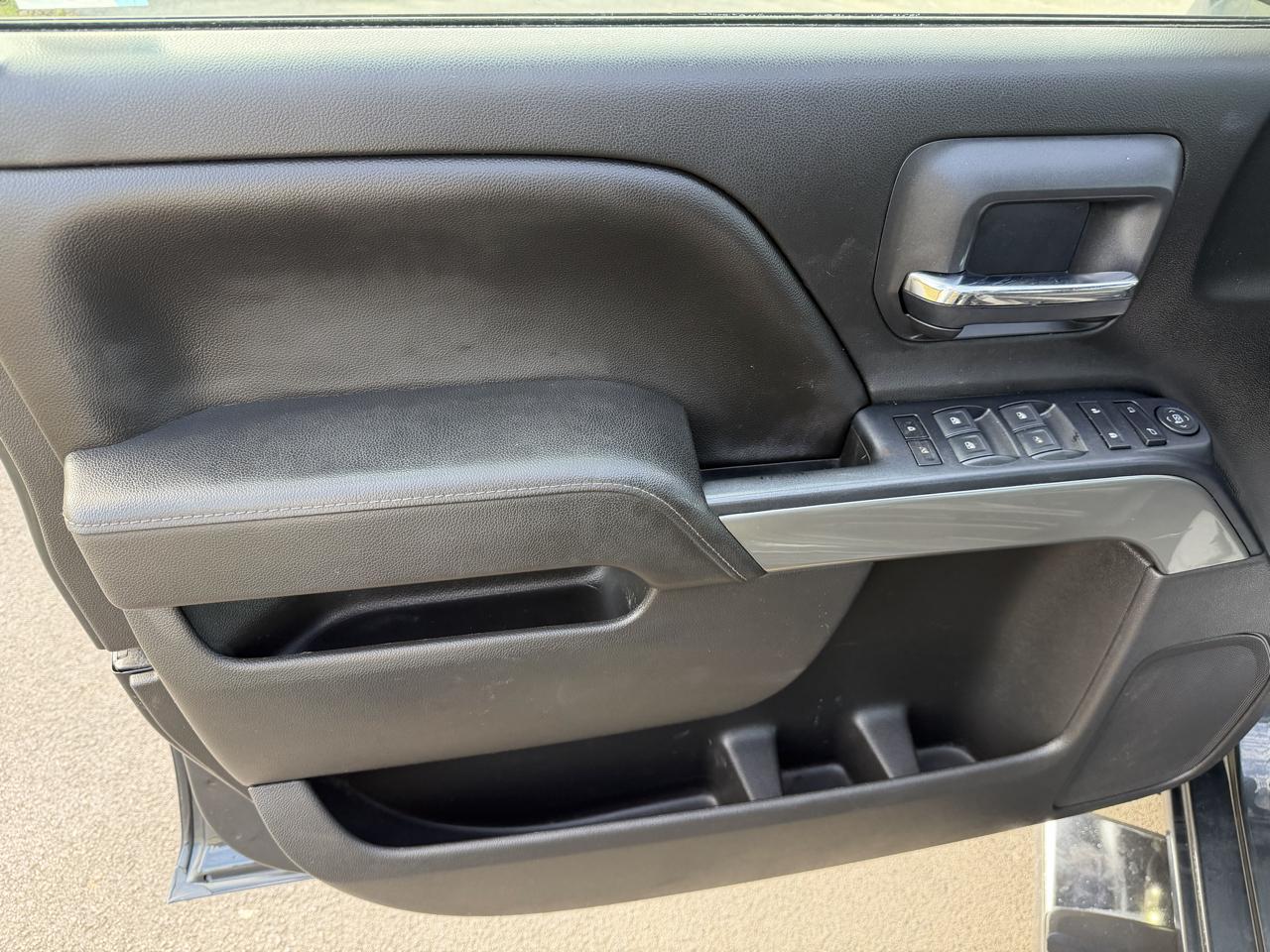Chevrolet Silverado 1500 4WD Crew Cab 143.5" LT w/1LT 2018