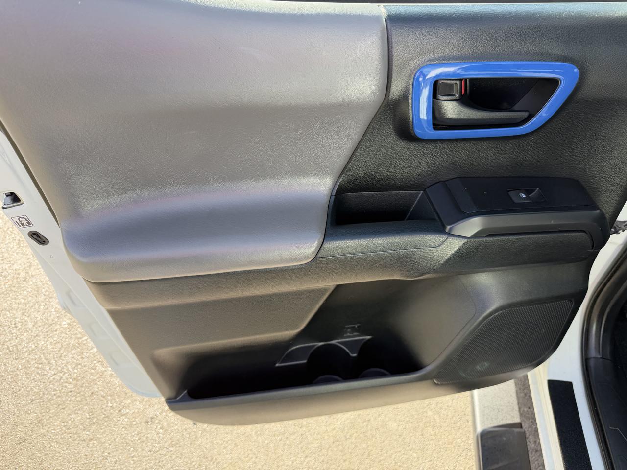 Toyota Tacoma SR Dbl Cab 4WD at 2018