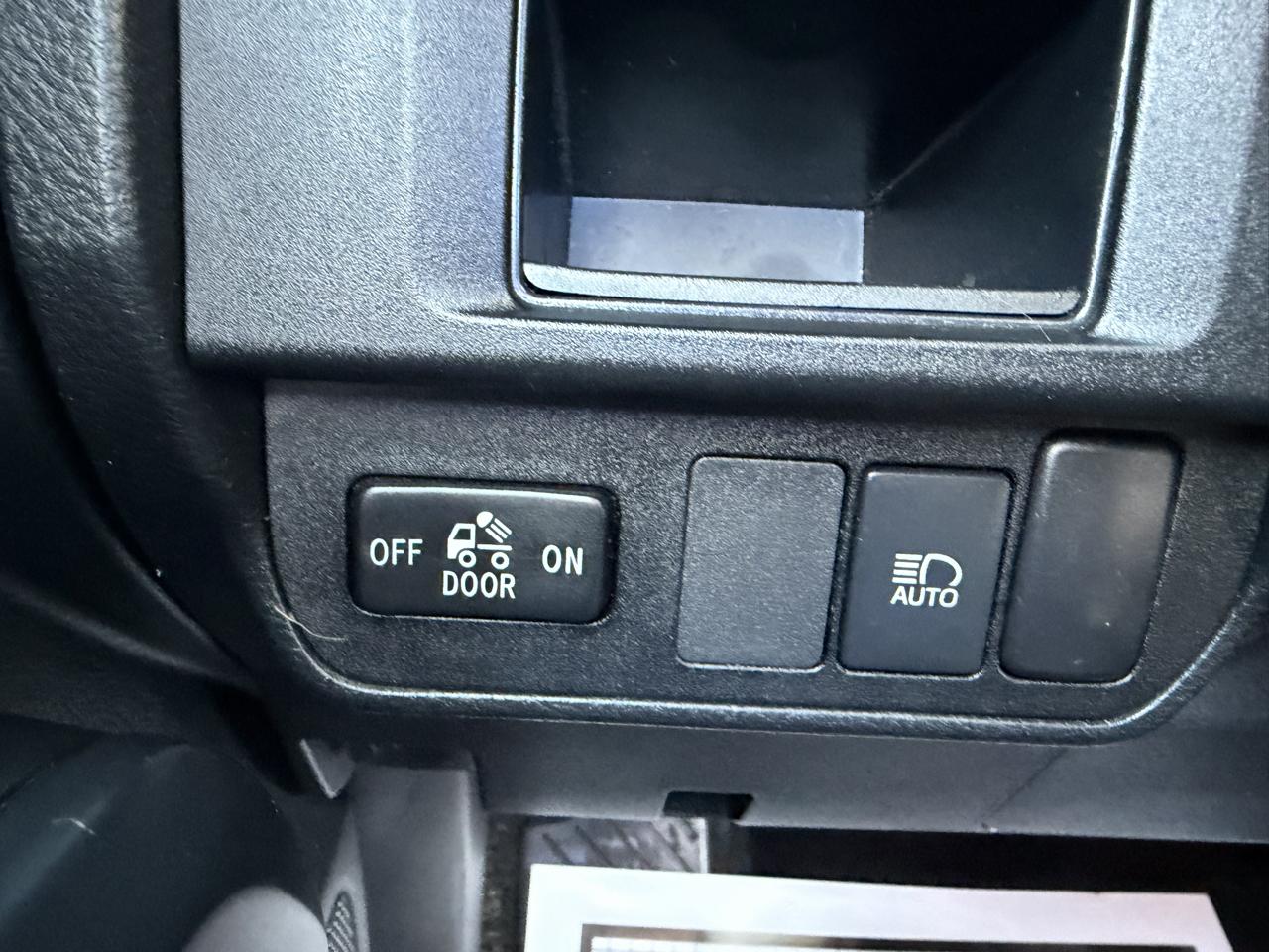 Toyota Tacoma SR Dbl Cab 4WD at 2018