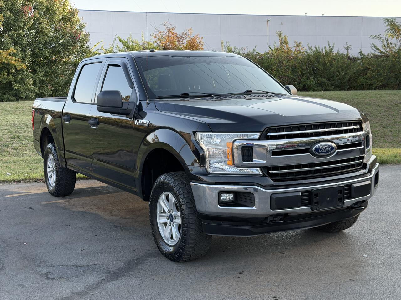 Ford F-150 XLT SuperCrew 4WD 2018