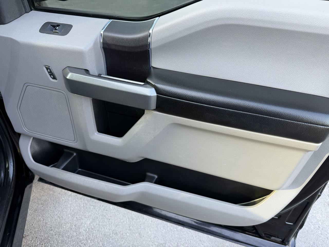 Ford F-150 XLT SuperCrew 4WD 2018