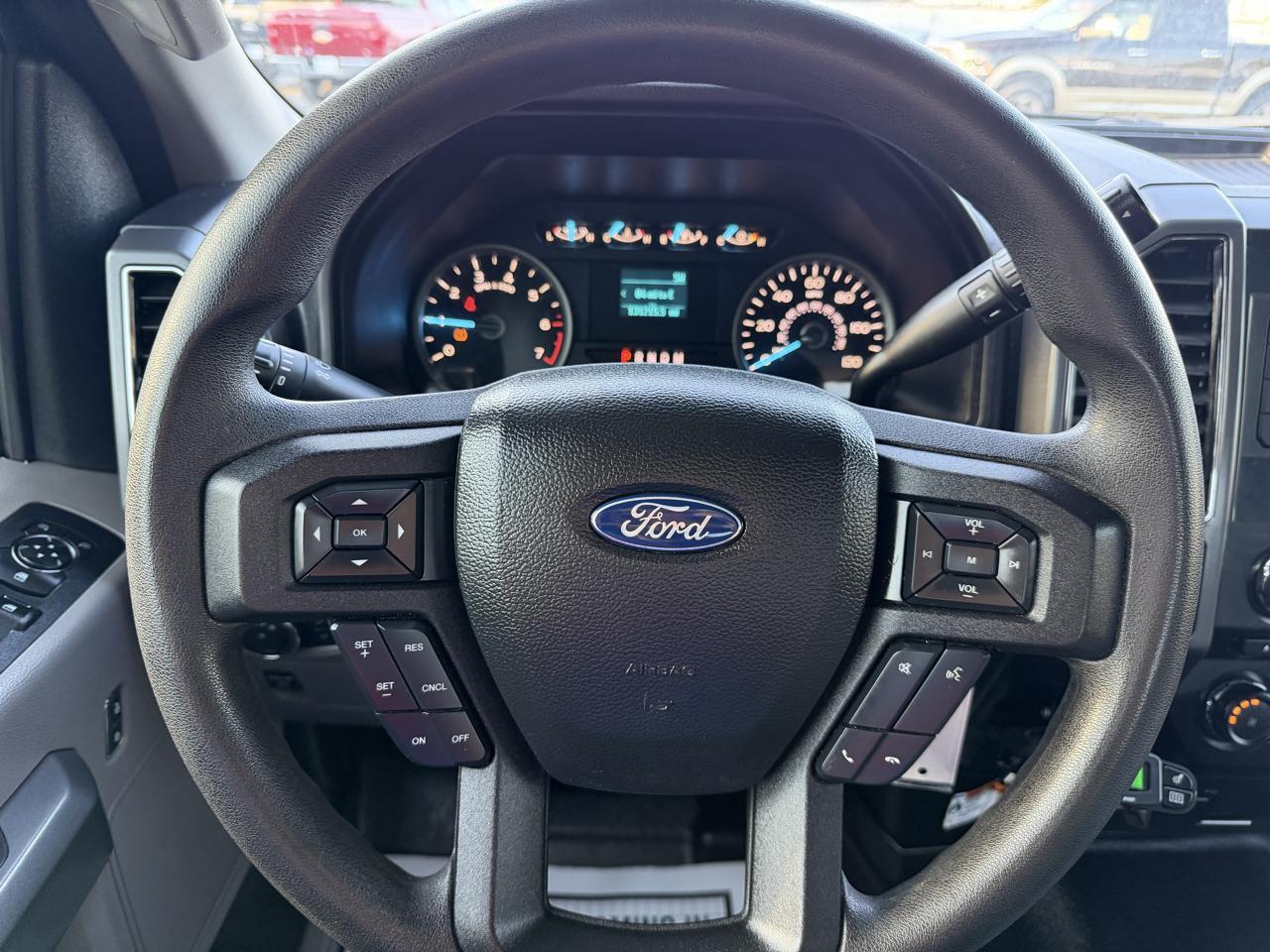 Ford F-150 XLT SuperCrew 4WD 2018