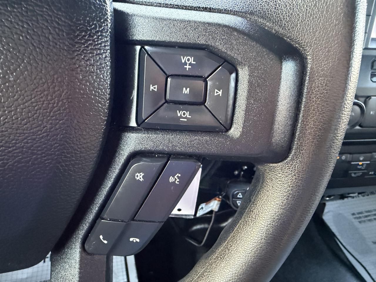 Ford F-150 XLT SuperCrew 4WD 2018