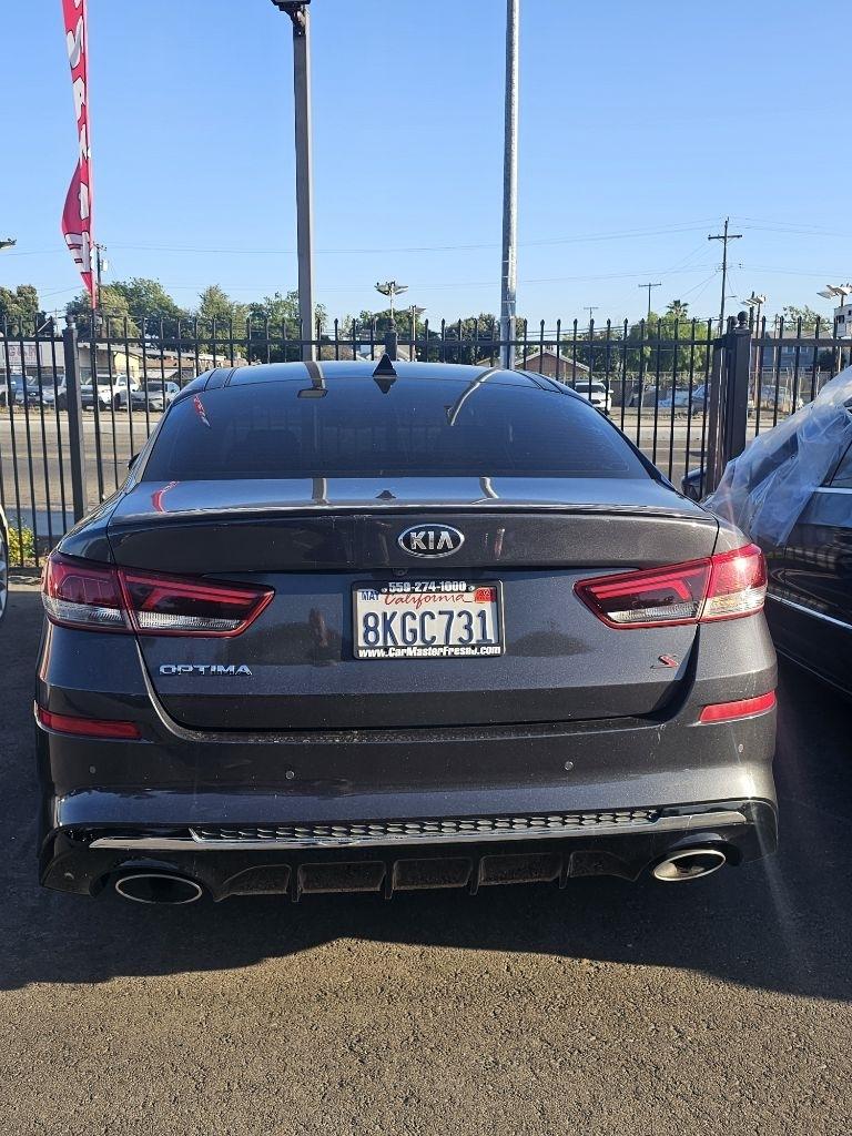 2019 Kia Optima S AT's photo