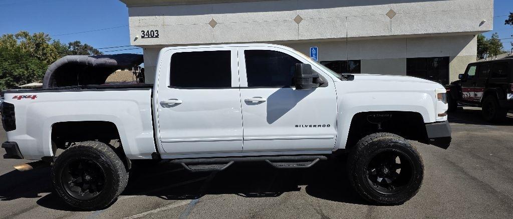 2017 Chevrolet Silverado 1500 LT Crew Cab 4WD