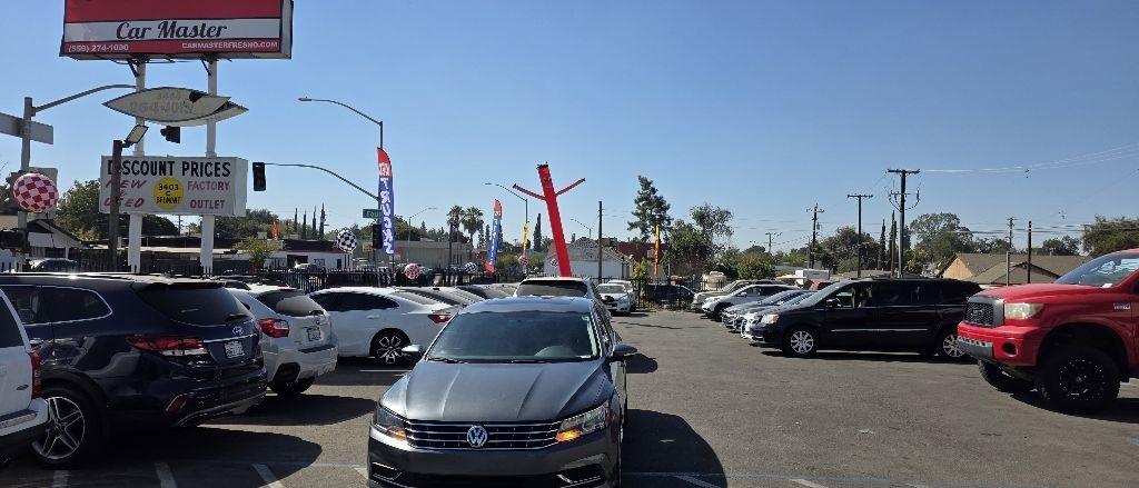 2016 Volkswagen Passat SE 6A