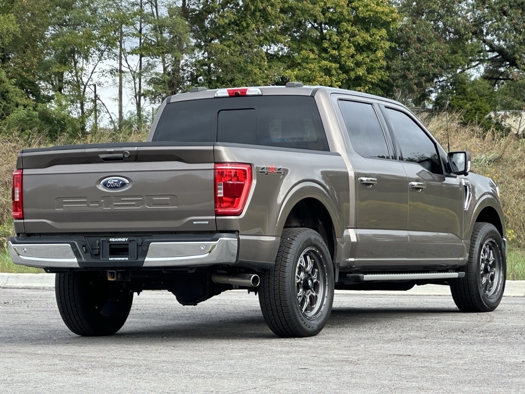2022 Ford F-150 XLT photo 3