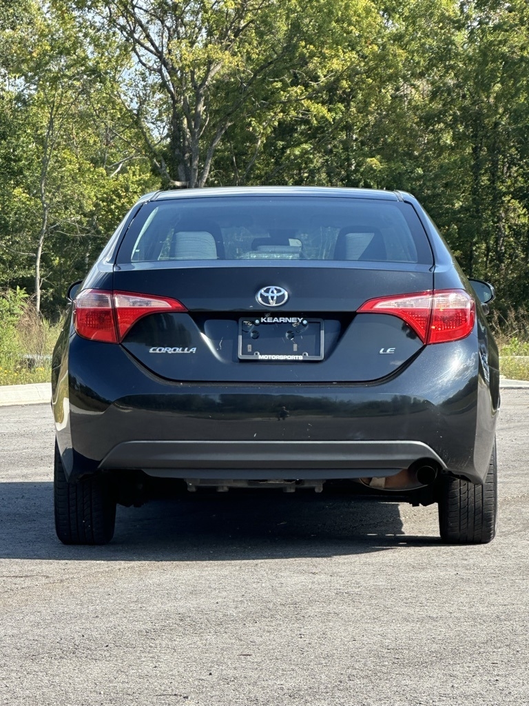 2017 Toyota Corolla L photo 4
