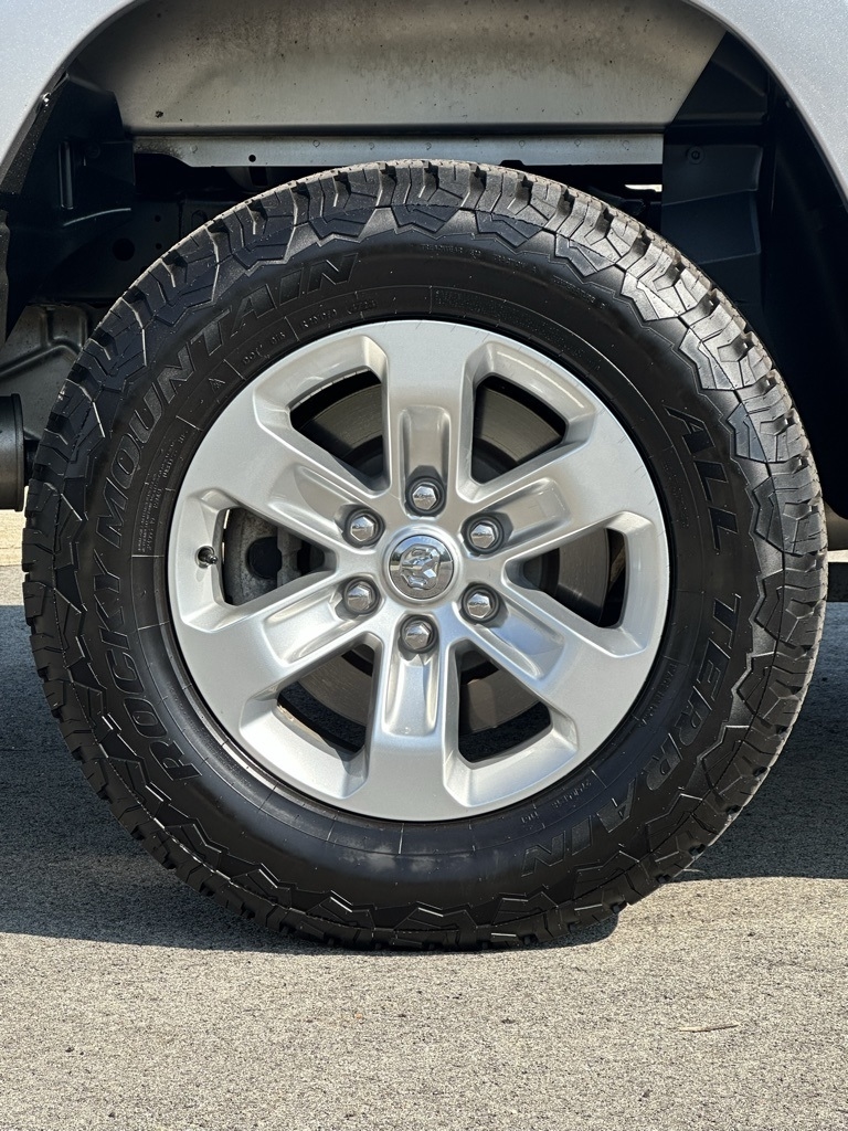 2024 Ram 1500 Laramie photo 11
