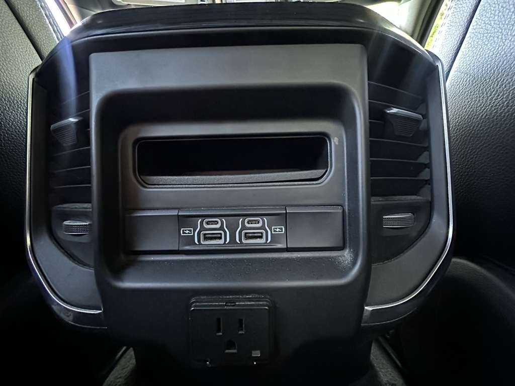 2024 Ram 1500 Laramie photo 34