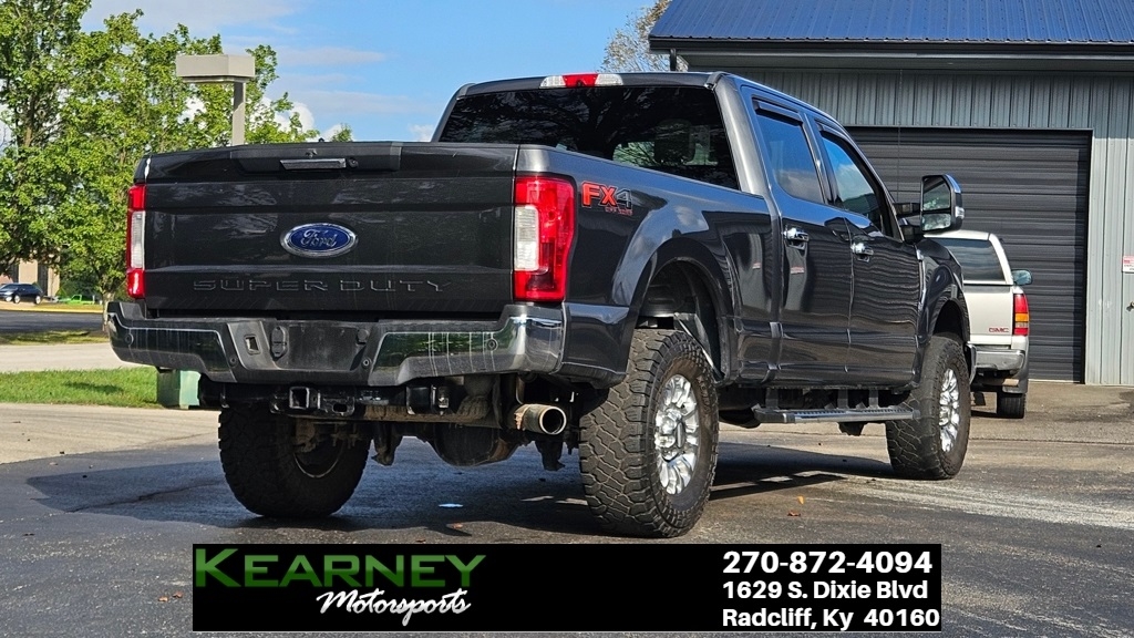 2018 Ford F-250 XLT photo 4