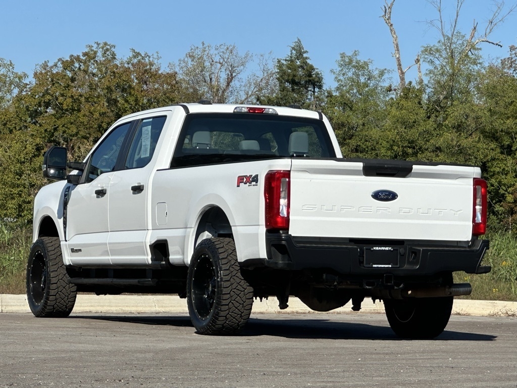 Ford F-350 SD  2023 Ford F-350 SD  2023