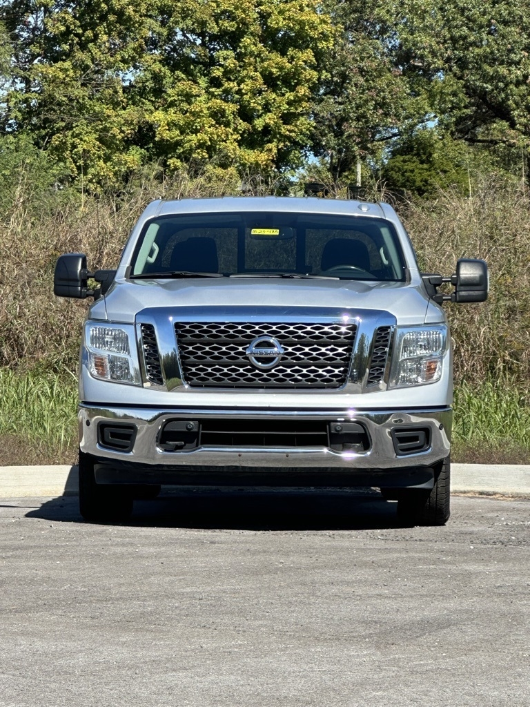 Nissan Titan  2018