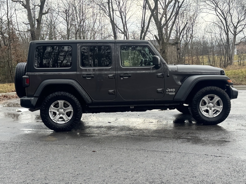 Jeep Wrangler  2021